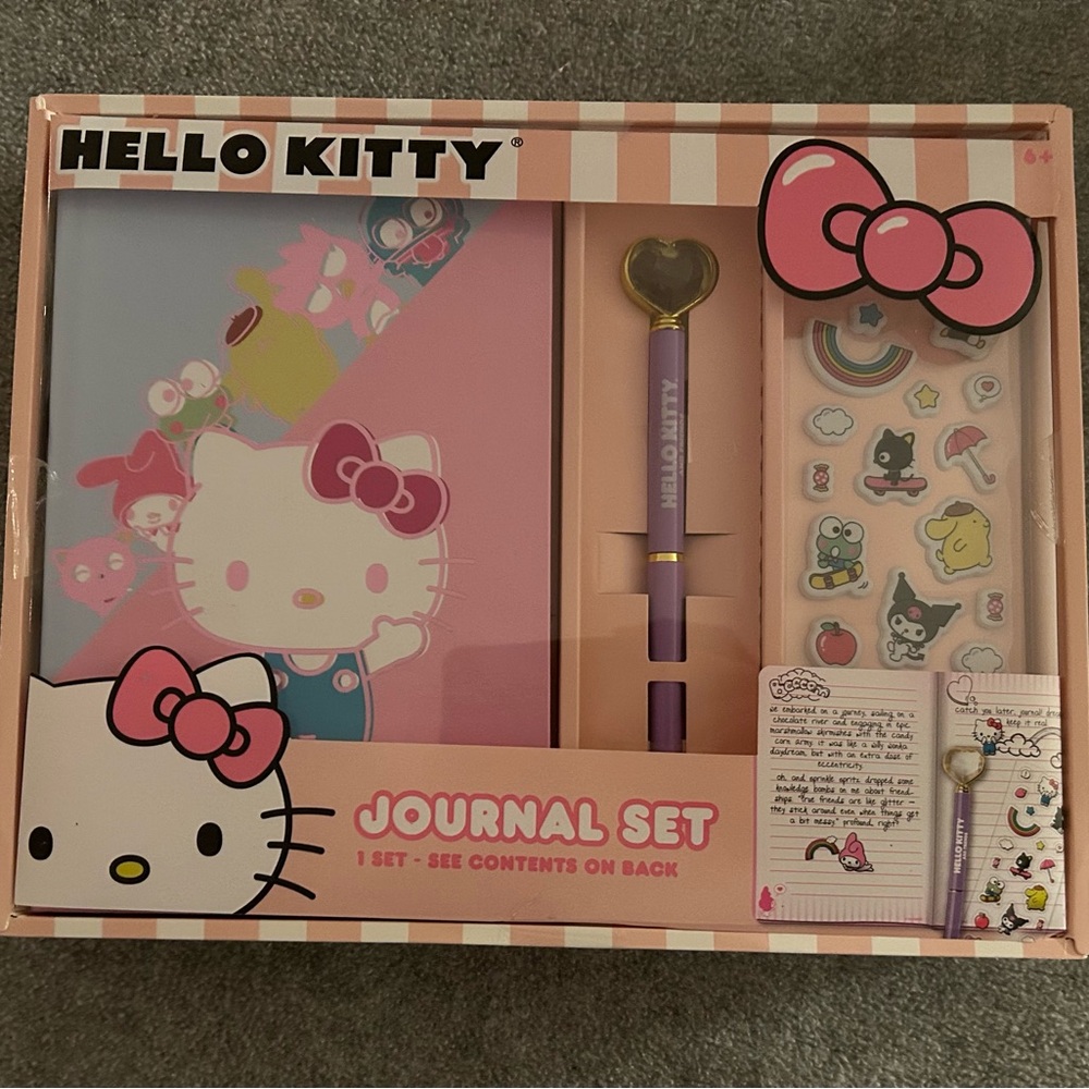 Hello Kitty Journal Set - Picture 2 of 4